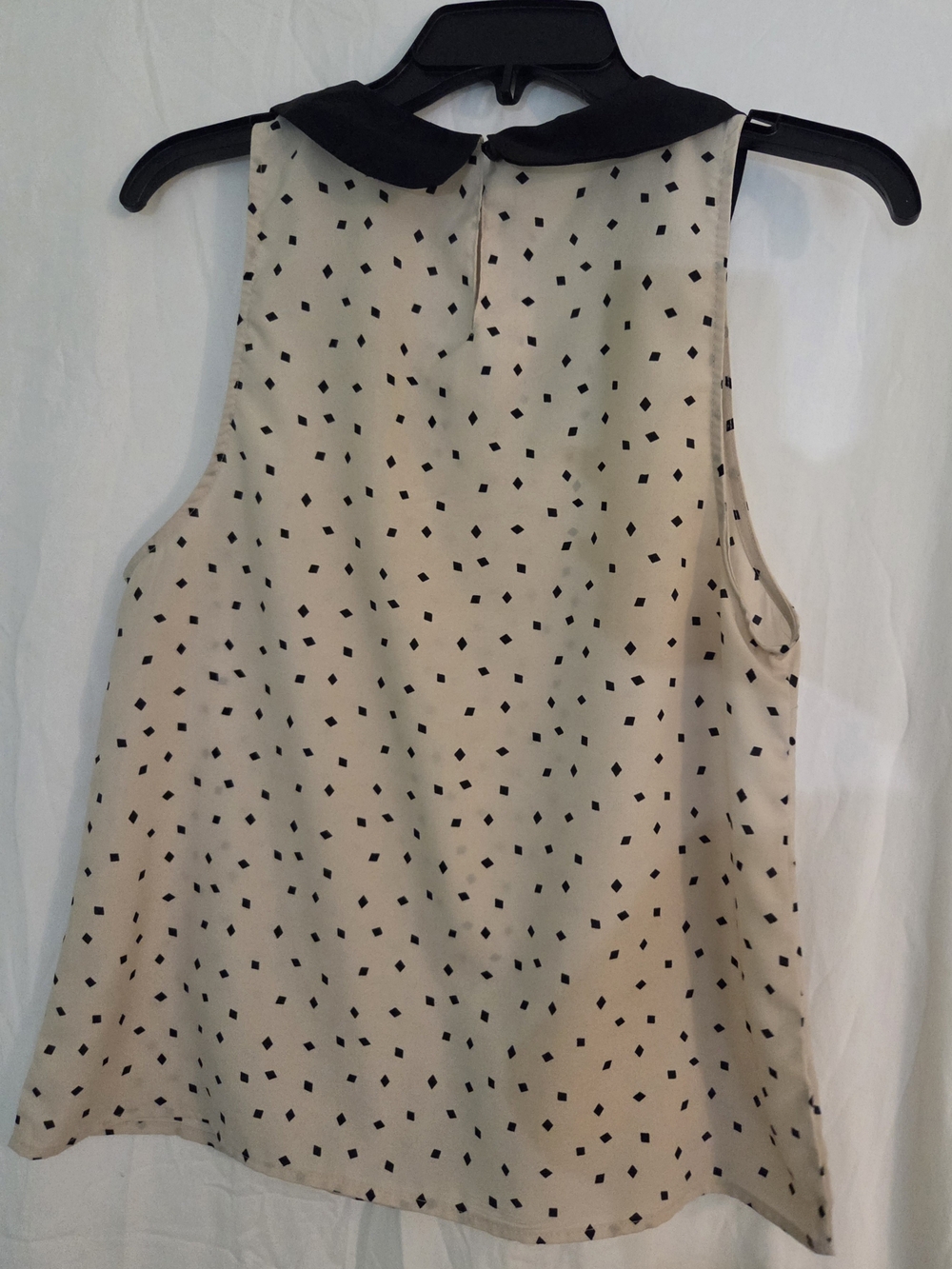 Sleeveless Blouse